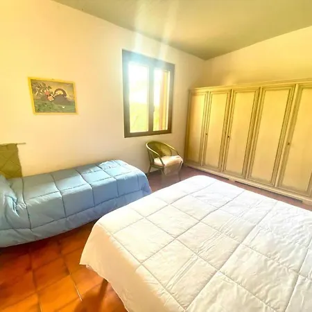 Villino Colombo شقة سان تيودورو